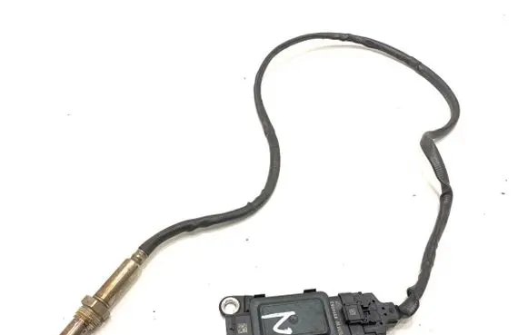 BMW 5 G30 G31 G38 Lambda probe sensor 8594553
