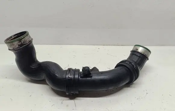 Volkswagen Multivan T5 Intercooler hose/pipe 7H0145955