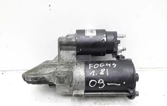 Ford Focus Starter motor 8080251