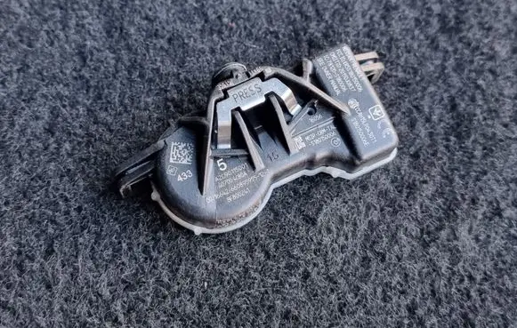 Tire pressure sensor