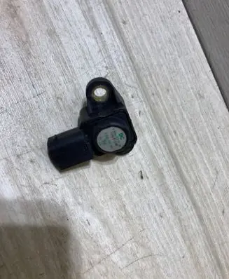 Mercedes-Benz C W204 Air pressure sensor A0061539728