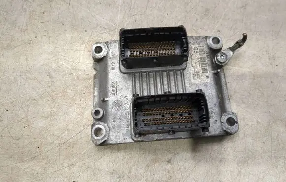 Opel Astra H Engine control unit/module 1039S10560 55558787 0261208396