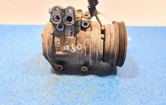 KIA Cerato Air conditioning (A/C) compressor (pump) 16040-22800