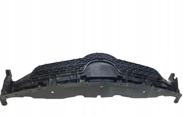 Toyota Auris 150 Front bumper lower grill 53111-02390