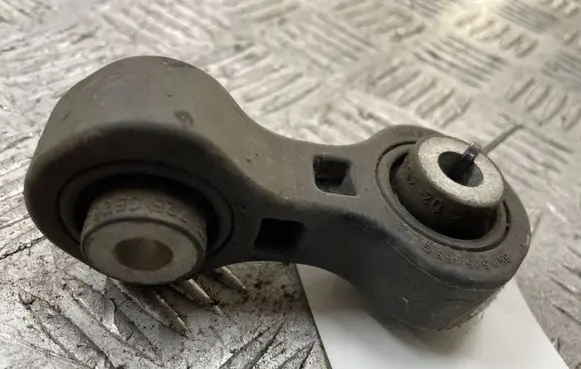Rear anti-roll bar/stabilizer link