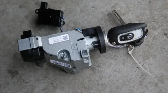 Opel Astra K Ignition lock 125KM