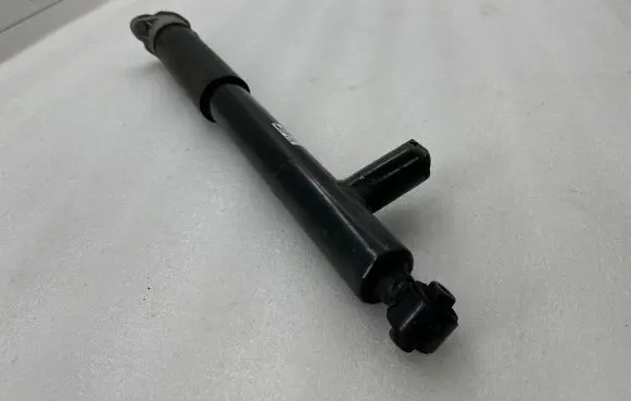 Mercedes-Benz E C207 W207 Rear shock absorber/damper A2073204330 A2073263700 EM077601
