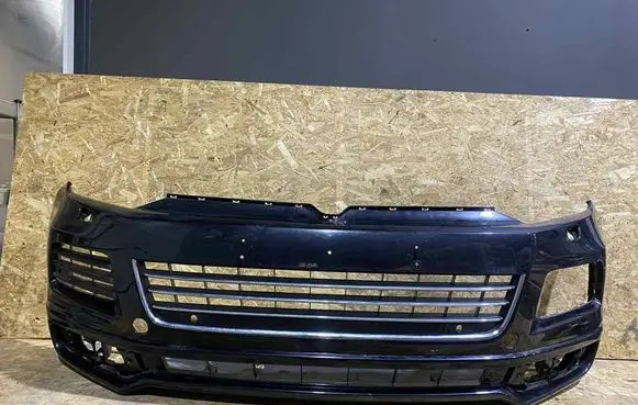 Volkswagen Touareg II Front bumper 7P6807221B 1355K70475