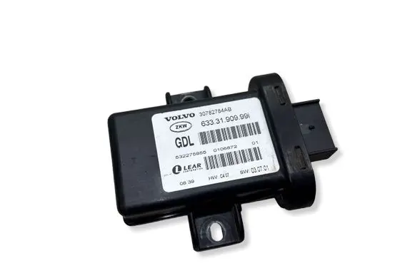 Volvo V70 Light module LCM 30782784AB