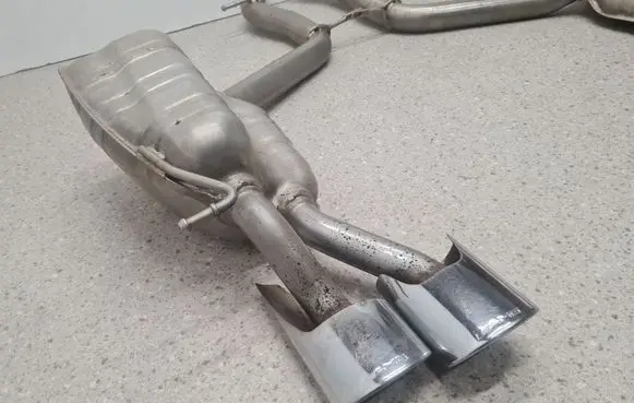 Mercedes-Benz E W211 Muffler/silencer A2114910800