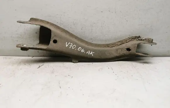 Volvo V70 Rear suspension control arm 