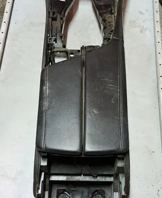 BMW 5 F10 F11 Center console 9241651 72458410 9241653