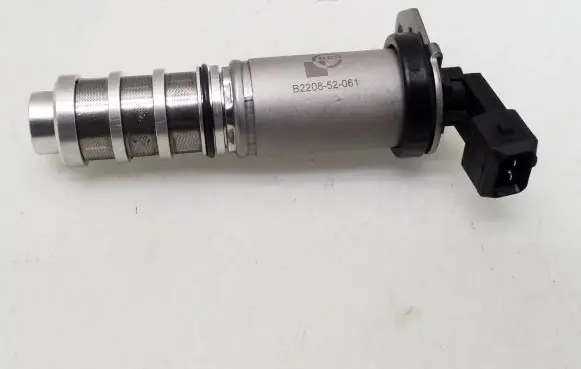BMW 6 F12 F13 Camshaft vanos timing valve B220852061
