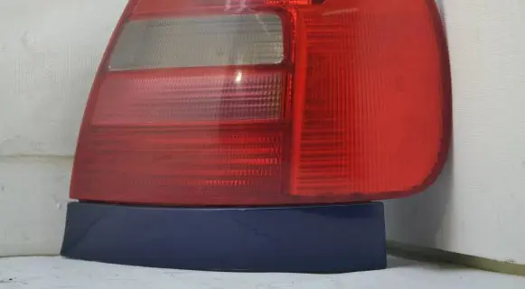 Audi A4 S4 B5 8D Rear/tail lights 8D0945096C R8102TA02