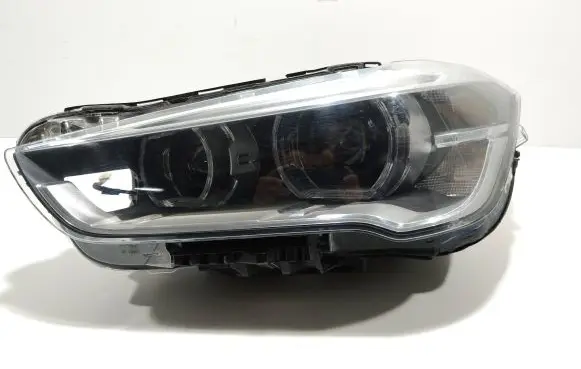 BMW X1 F48 F49 Headlight/headlamp 7472219