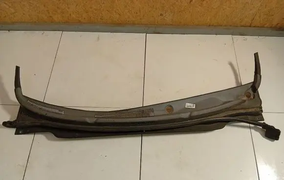 Wiper trim