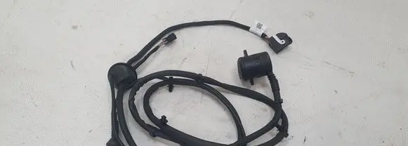 Volkswagen Tiguan Under headlight/headlamp trim 5NA941124M