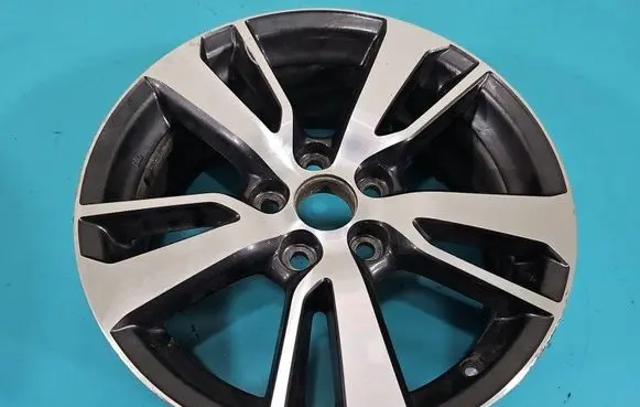 Toyota RAV 4 (XA40) R17 alloy rim IMPRK1485423