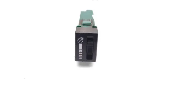 Isuzu D-Max Headlight level height control switch