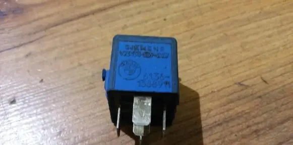 BMW 5 E39 Other relay 61361388911 61.36-1388911