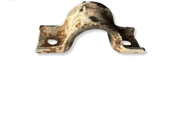 Mitsubishi Pajero Sway bar bush bracket, front 