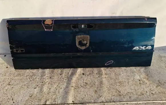 Ram 1500 Tailgate/trunk/boot lid