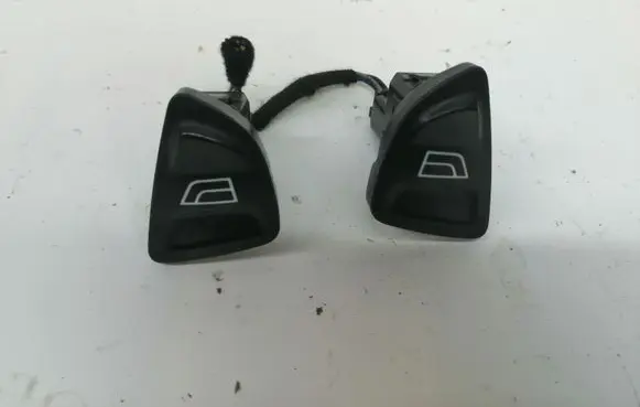 Ford Ka Electric window control switch E30659