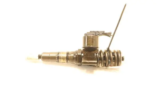 Fuel injector