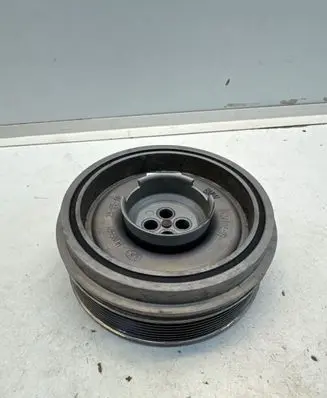 BMW 2 F46 Crankshaft pulley 8624802 862480203