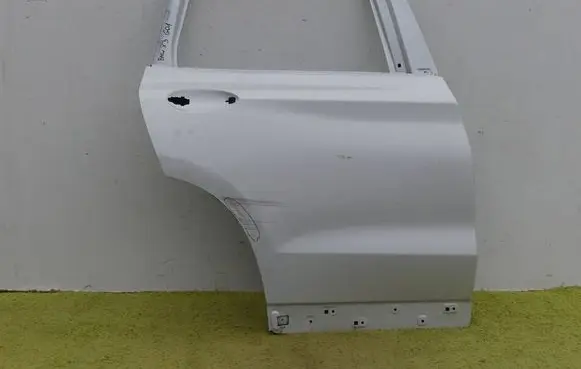 Rear door