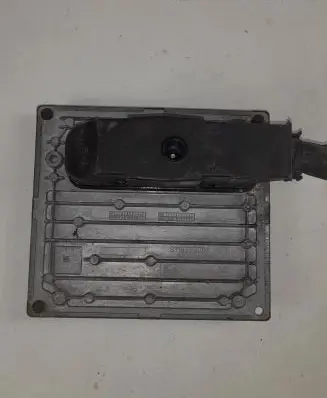 Ford Focus Engine control unit/module S118934202D 7M51-12A650-AFD