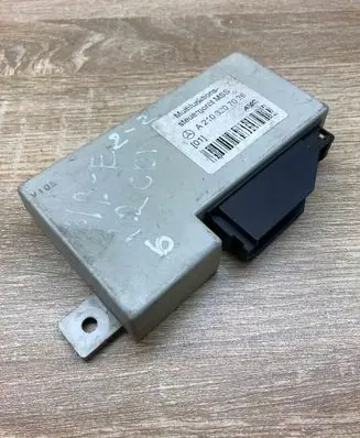 Mercedes-Benz E W210 Other control units/modules A2108207026