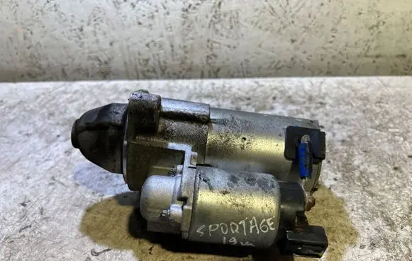 KIA Sportage Starter motor 361002U800 61007661 A0644234930