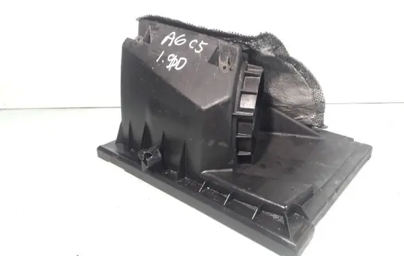 Audi A6 S6 C5 4B Air filter box cover 038133837