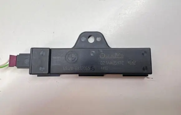 BMW 1 F40 Interior comfort aerial antenna 6832065