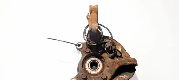 Toyota Auris 150 Front wheel hub 