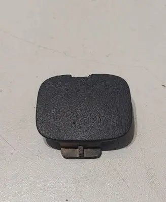 Volvo XC70 Front tow hook cap/cover 9484403 9484554 30655859