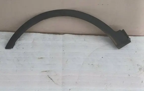 Toyota RAV 4 (XA40) Front arch trim 7560242130