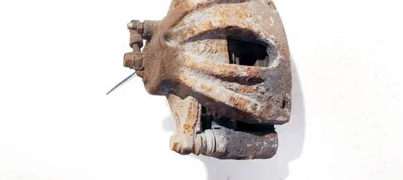 Toyota Avensis T250 Front brake caliper