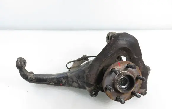 Nissan Pathfinder R51 Front wheel hub spindle knuckle 