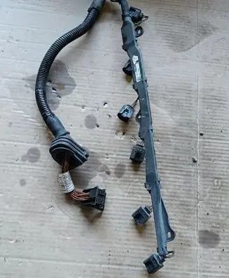 BMW 5 GT F07 Fuel injector wires 1251780954603 12517809546 7809546
