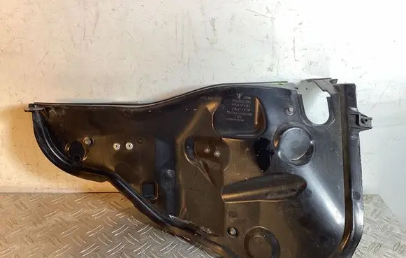 Porsche Cayenne (92A) Heat shield in engine bay 7P5819511B