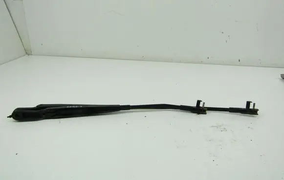 Citroen C5 Front wiper blade arm 
