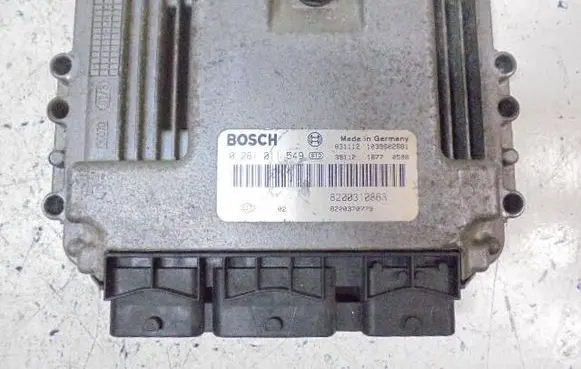 Renault Scenic II - Grand scenic II Engine control unit/module ECU 8200310863