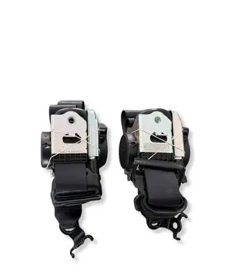 Volvo XC40 Front seatbelt 