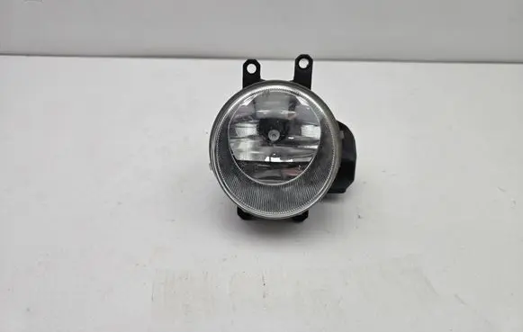 Toyota Prius (XW30) Front fog light E131331403