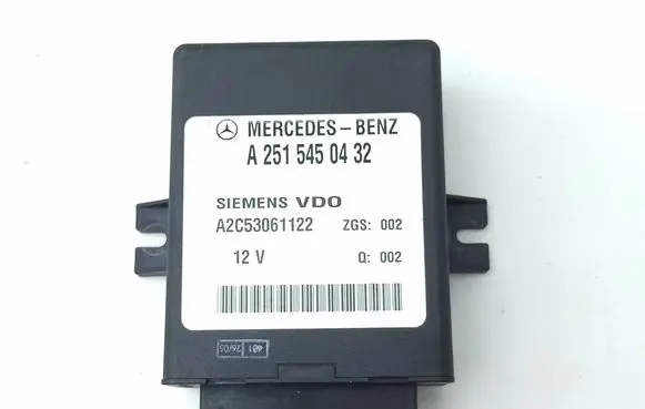 Mercedes-Benz E W211 Suspension control unit/module A2515450432 A2C53061122