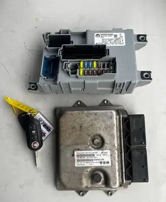 Fiat Doblo Engine control unit/module 52092129