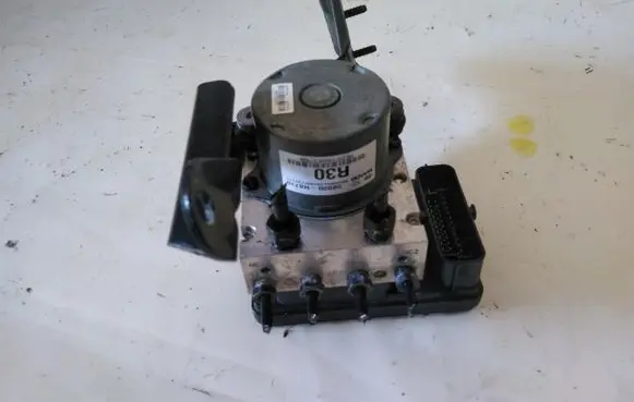KIA Rio ABS Pump 58920-H8260