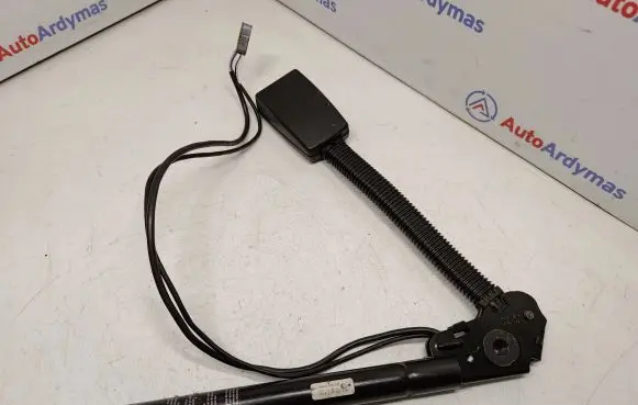 BMW 7 E65 E66 Front seatbelt buckle 8223330 72119117204 72119177110